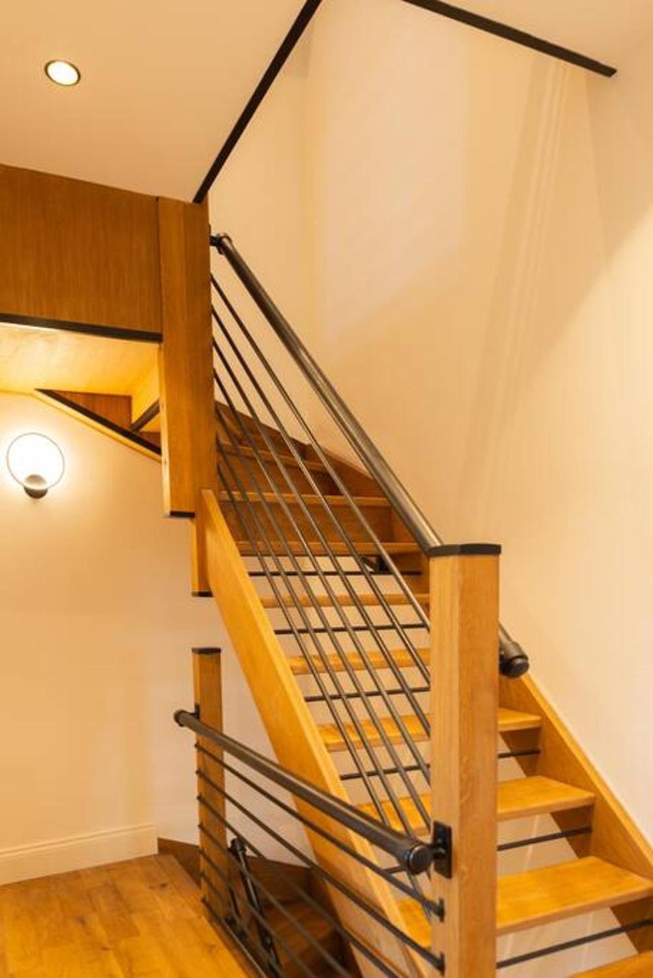 Holiday home Escape 2 Unwind At The Parade, Accommodates 10 *